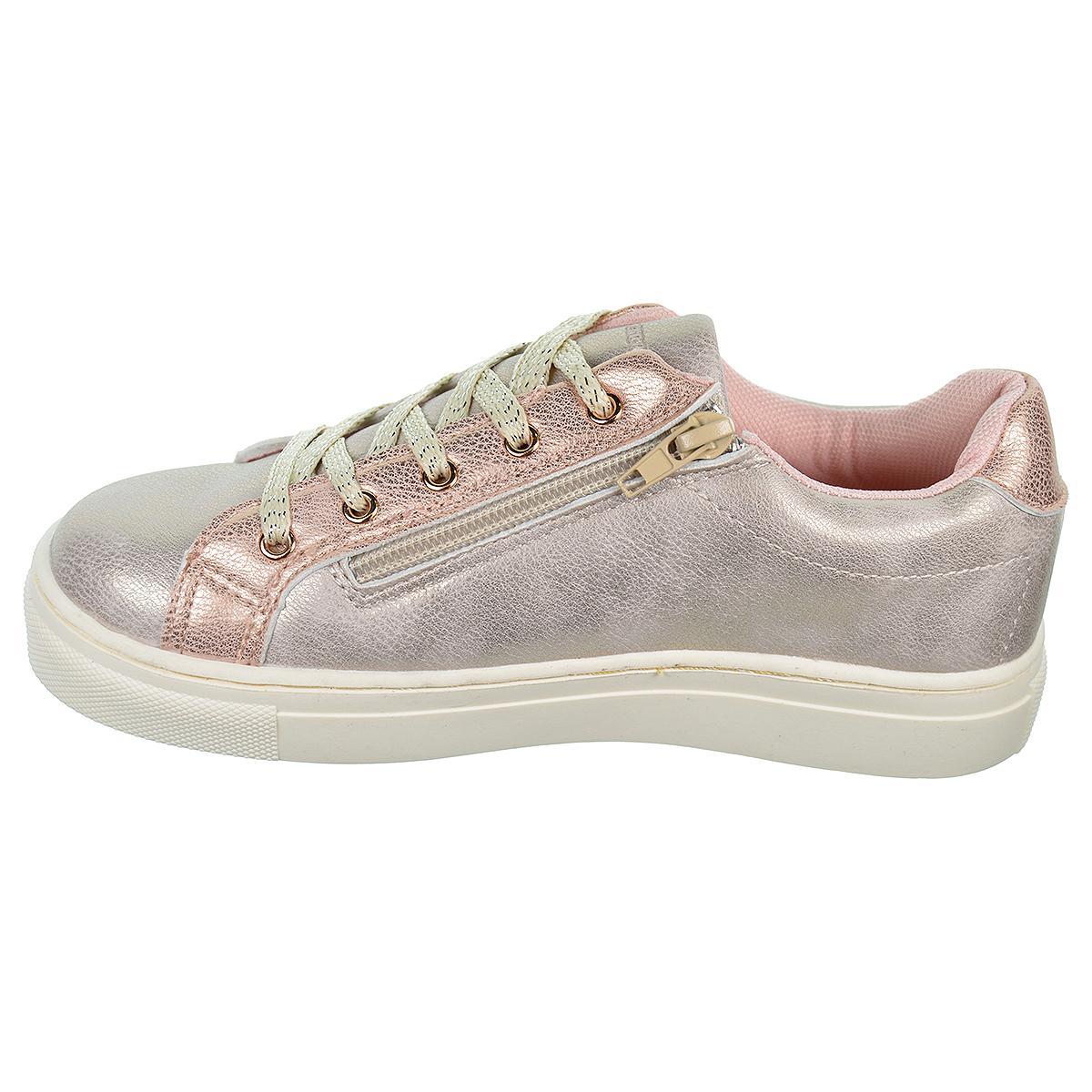 2412 Crecendo Sneaker sintético metalizado. Forro y plantilla textil acolchado. Cordones Piso de goma antideslizante. 2412 Crecendo Sneaker sintético metalizado. Forro y plantilla textil acolchado. Cordones Piso de goma antideslizante.