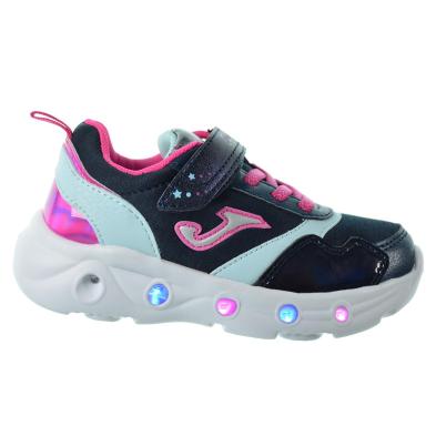 STARJR2303 Joma Deportivo Luces en sintético y textil. Forro y plantilla en textil, cierre con velcro y cordones elásticos.
