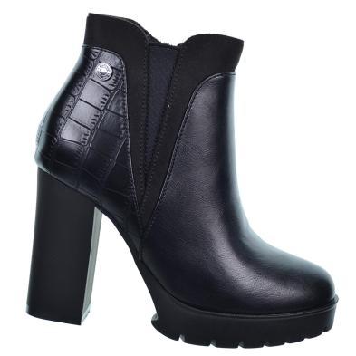 170926 Refresh Botín vegano sintético y antelina. Cremallera y elástico . Forro textil. Tacón ancho 10cm alto.  antideslizante.