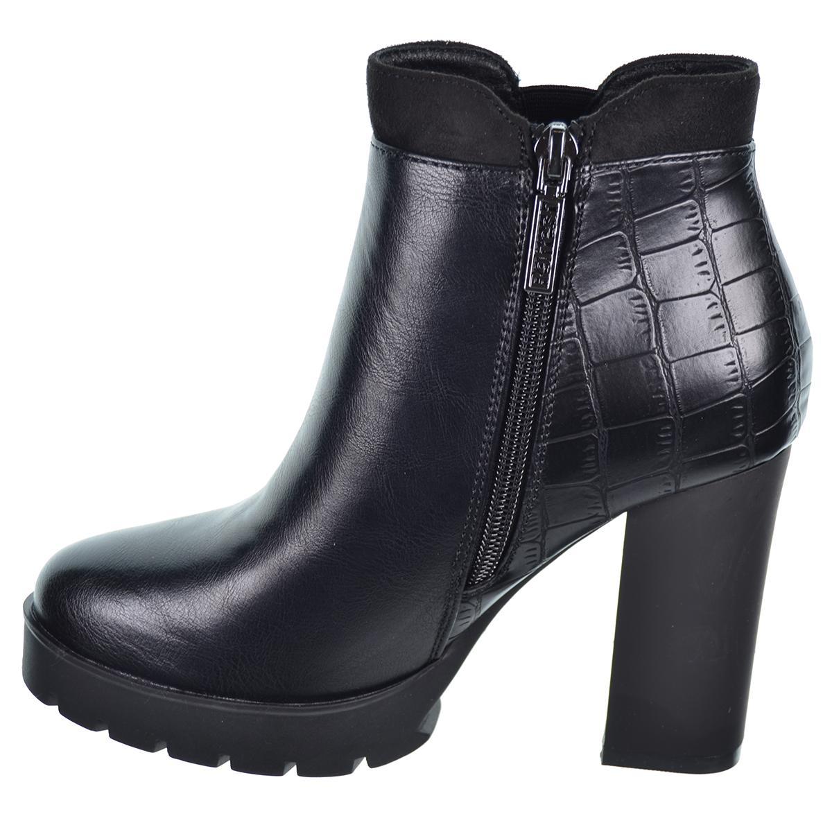 170926 Refresh Botín vegano sintético y antelina. Cremallera y elástico . Forro textil. Tacón ancho 10cm alto.  antideslizante.