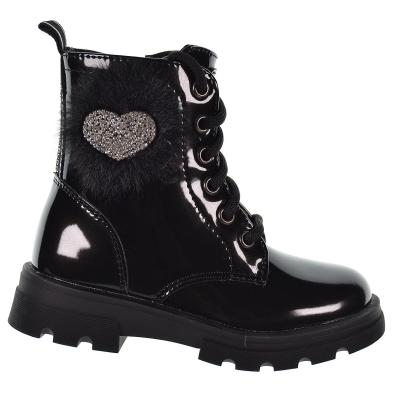 305029 Conguitos Botín charol. Forro y plantilla textil acolchado. Adorno brillantes. Cremallera. Cordones. antideslizante