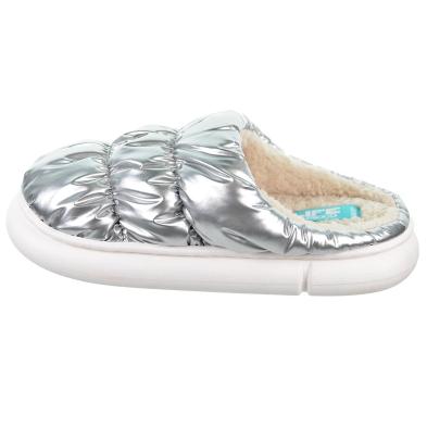 Wally Nicoboco Zueco de Casa. Forrado interior en borreguillo. Suela de goma, muy ligeros y flexibles. Wally Nicoboco Zueco de Casa. Forrado interior en borreguillo. Suela de goma, muy ligeros y flexibles.