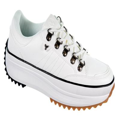 Soira Yumas zapato Sneaker microfibra, forro textil y plantilla confort látex. cordones. suela de goma antideslizante.