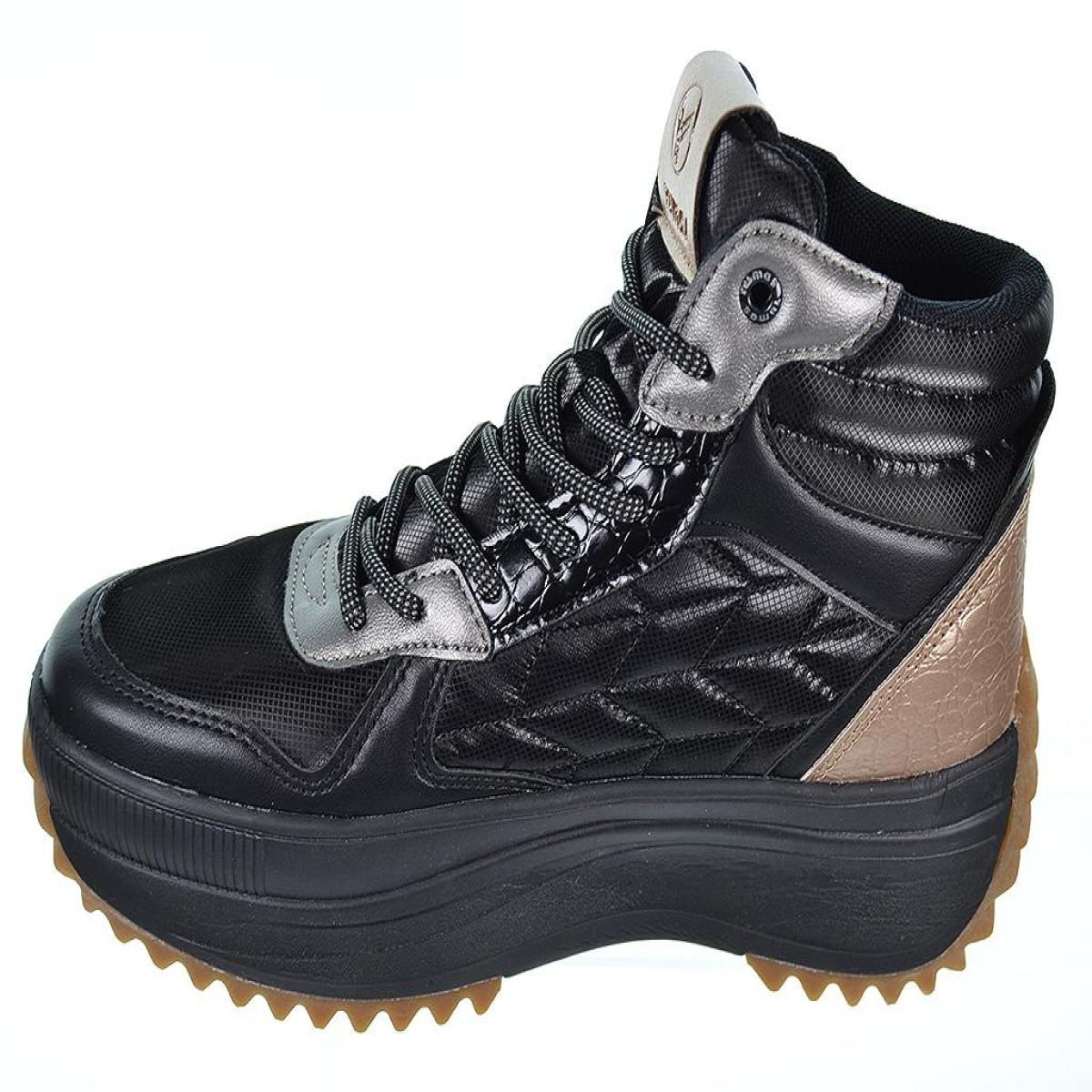 Solaise Yumas Botín Botín en microfibra y nylón, forro en textil y plantilla confort látex . Cierre en cordones