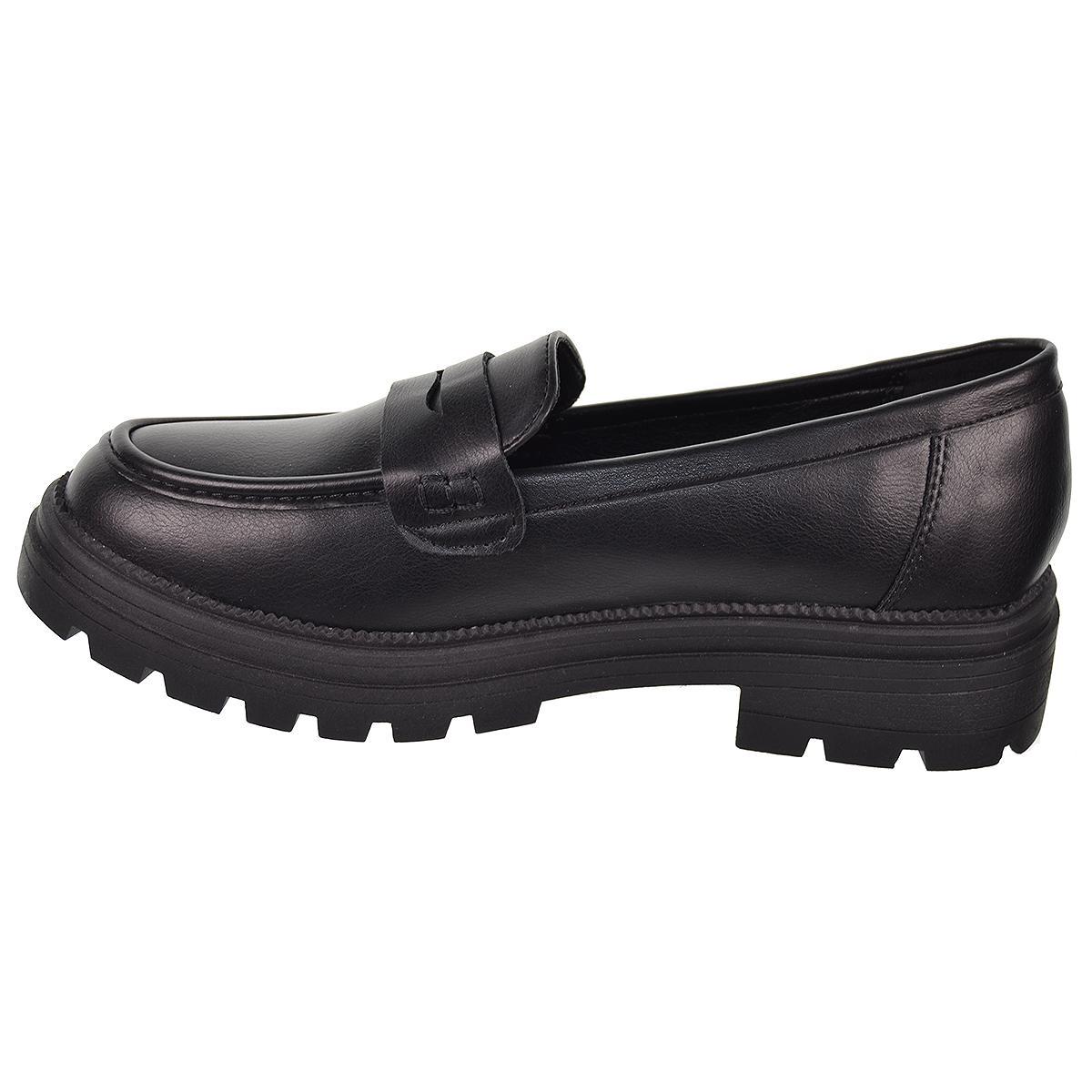 150639  Xti Kids Zapato Mocasín charol sintético. forro textil y detalle con antifaz. Suela de goma desdentada antideslizante.