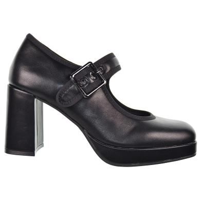 25139 D´Angela Zapato sintético. Con correa y plantilla acolchada. Suela de goma con plataforma y tacón ancho de 8cm de altura. 25139 D´Angela Zapato sintético. Con correa y plantilla acolchada. Suela de goma con plataforma y tacón ancho de 8cm de altura.