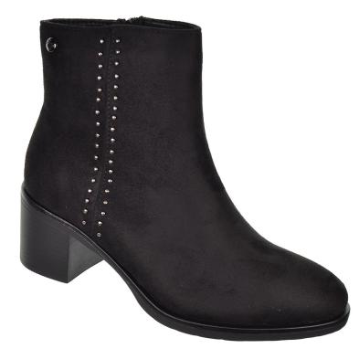 25625 Amarpies Botín en antelina. cremallera . Forro textil acolchado. caucho antideslizante y tacón ancho de 6cm. de altura.