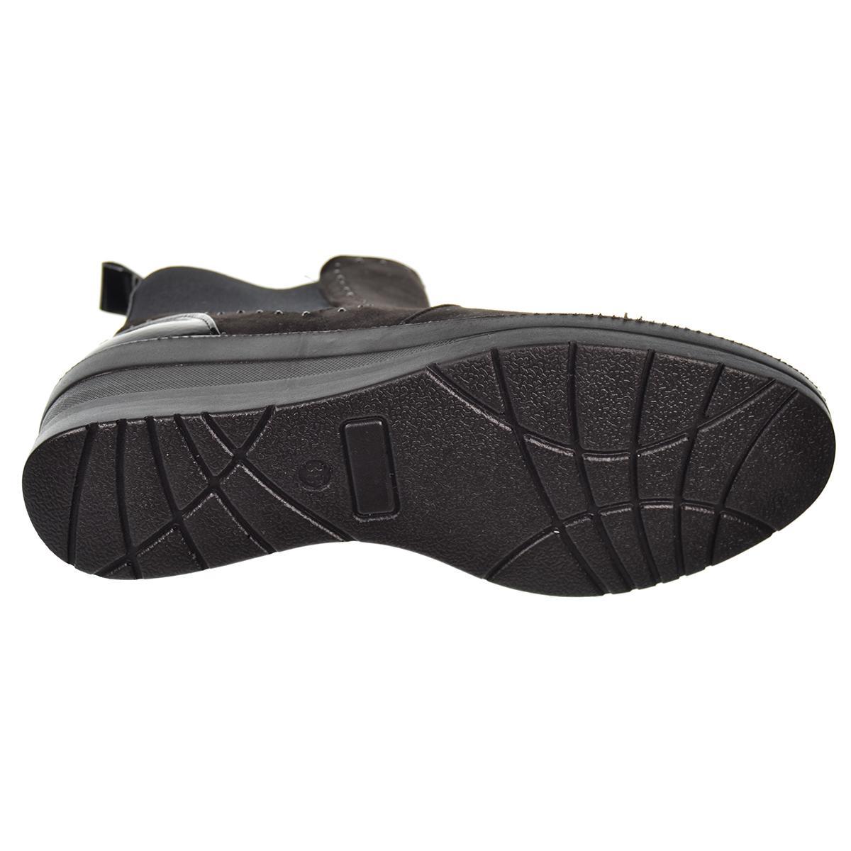 22409 Amarpies Botín antelina. Talón charol. elásticos y cremallera. Forro textil y plantilla acolchado extraíble. Cuña