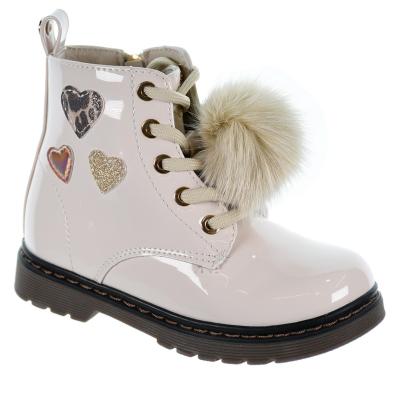 150655 Xti Kids Botín sintético charol. Forro y plantilla textil acolchado. cremallera y cordones. goma antideslizante.