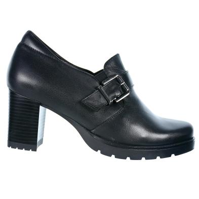 Leury23 Desireé Zapato Piel.  forro textil , plantilla acolchada,  y elástico Antideslizante. Tacón grueso de 7cm.de altura.