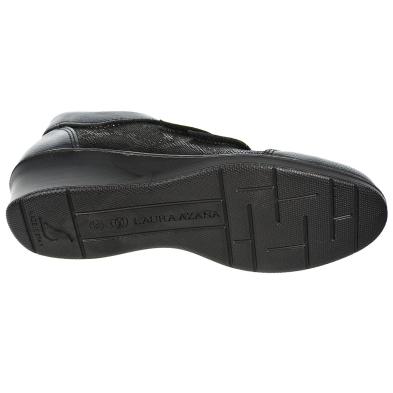 21833 Laura Azaña Zapato Confort Piel y textil. Forro y plantilla anti bacterias. con velcro. Piso de poliuretano en cuña