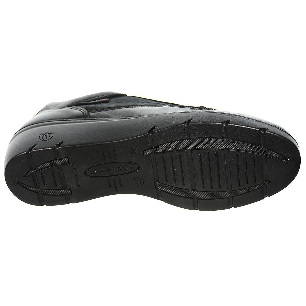 26807 Laura Azaña Zapato Confort Piel y textil. Forro y plantilla anti bacterias. Elásticos en empeine. Piso  poliuretano cuña