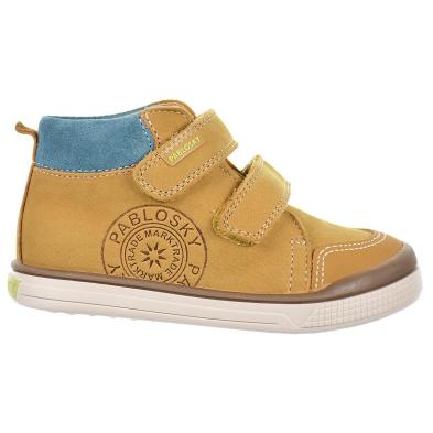 035480 Pablosky Bota Piel en piel. Forro inTech muy transpirable. Doble velcro  y puntera reforzada. Antideslizante 035480 Pablosky Bota Piel en piel. Forro inTech muy transpirable. Doble velcro  y puntera reforzada. Antideslizante