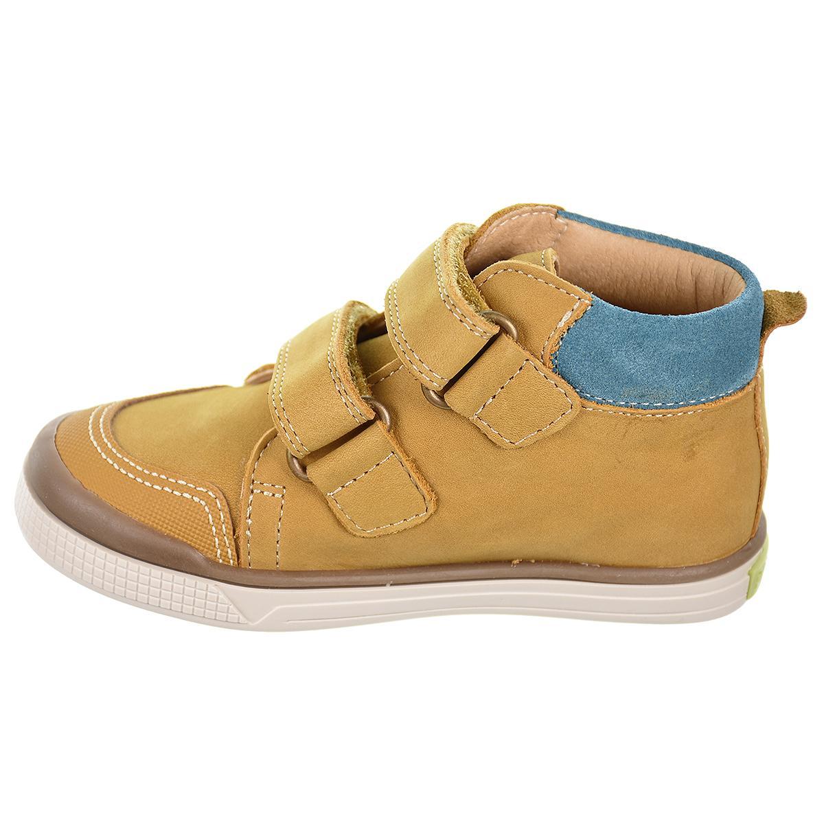 035480 Pablosky Bota Piel en piel. Forro inTech muy transpirable. Doble velcro  y puntera reforzada. Antideslizante 035480 Pablosky Bota Piel en piel. Forro inTech muy transpirable. Doble velcro  y puntera reforzada. Antideslizante