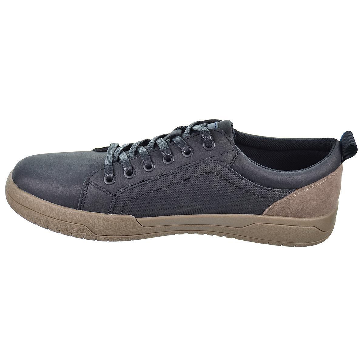 171394 Refresh Zapato Casual. Con forro y plantilla textil acolchado y cierre en cordones ajustable. Piso de goma antideslizante