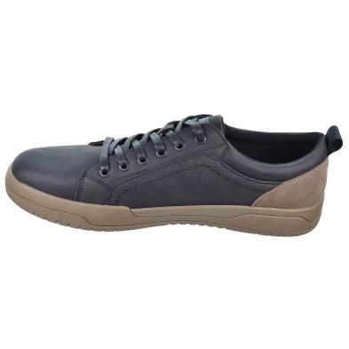 171394 Refresh Zapato Casual. Con forro y plantilla textil acolchado y cierre en cordones ajustable. Piso de goma antideslizante