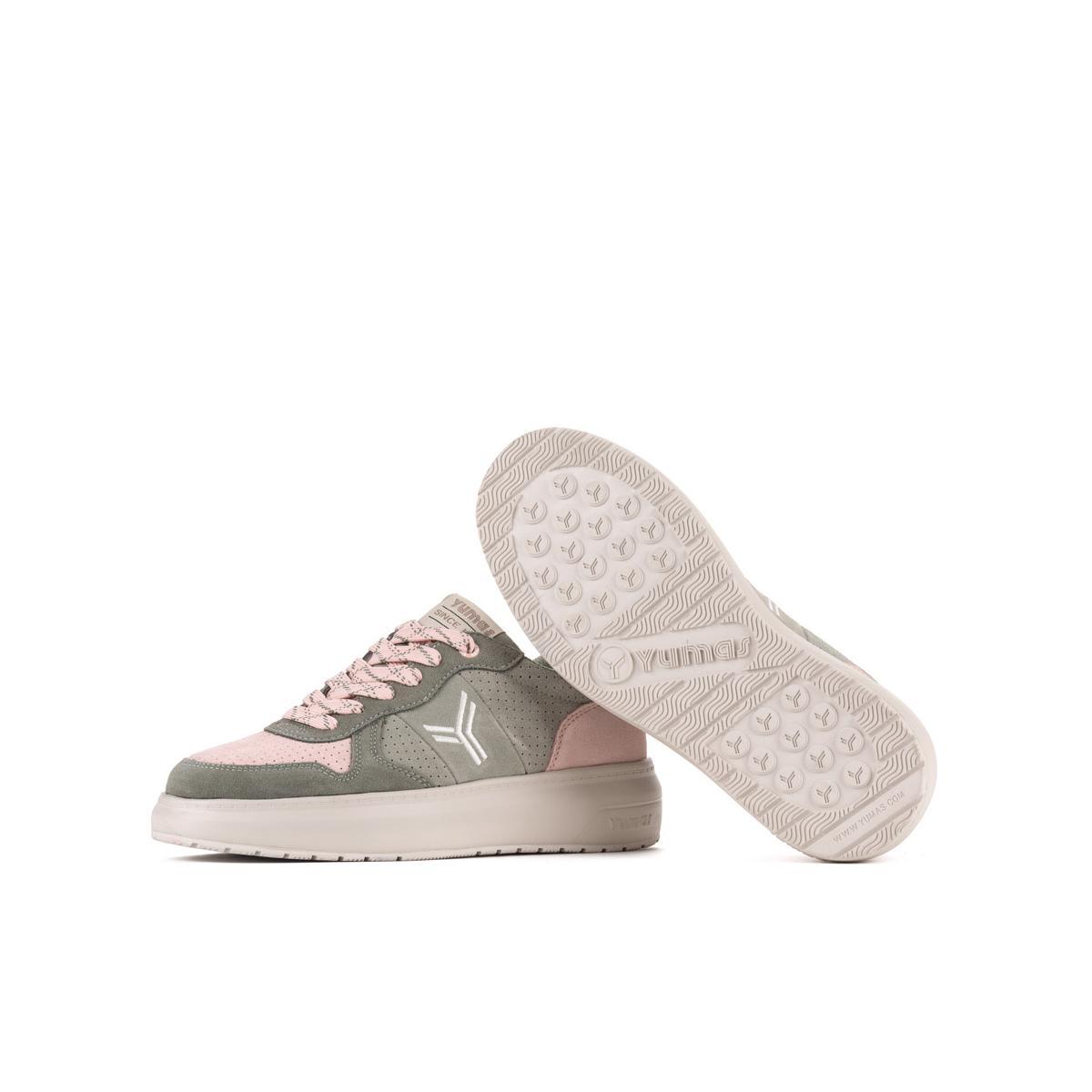 Moussy Yumas Sneaker Piel Serraje. Forro textil. cordones ajustables. Plantilla extraíble confort látex y suela antideslizante.