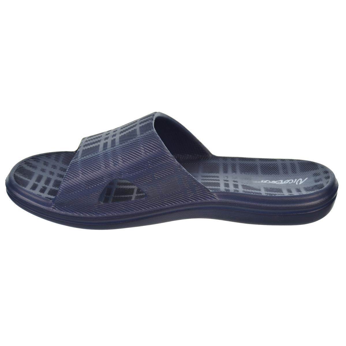 Nicoboco Wellington Chancla en goma muy confortable y ligero. Un original diseño para disfrutar los días de playa y piscina.