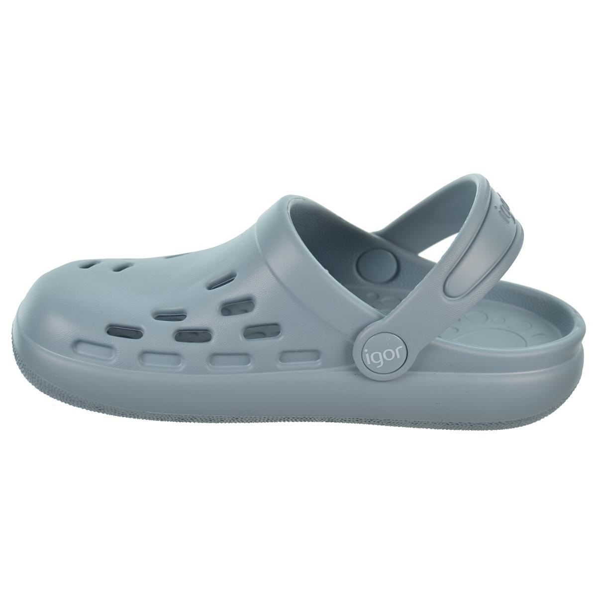 Igor Sport  Zueco de goma transpirable con tira giratoria y suela antideslizante. Para playa o piscina.