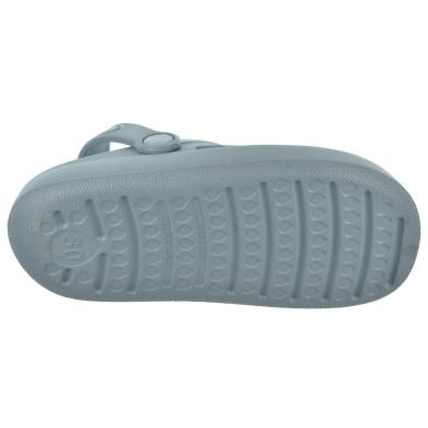 Igor Sport  Zueco de goma transpirable con tira giratoria y suela antideslizante. Para playa o piscina.