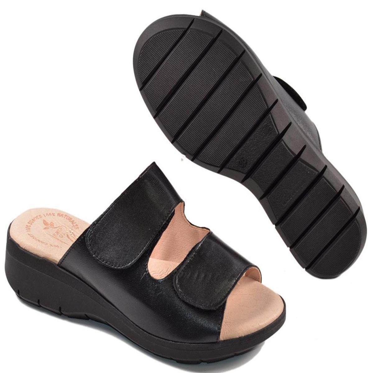 400 Duendy Zueco Sandalia Zueco en piel, cierre con doble velcro. Plantilla confort y suela antideslizante. Pies delicados 400 Duendy Zueco Sandalia Zueco en piel, cierre con doble velcro. Plantilla confort y suela antideslizante. Pies delicados