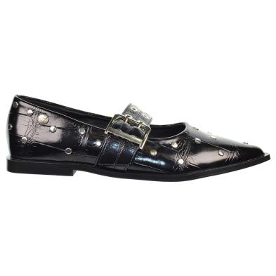 Isteria 530 Zapato Charol con Remaches Confort Mujer